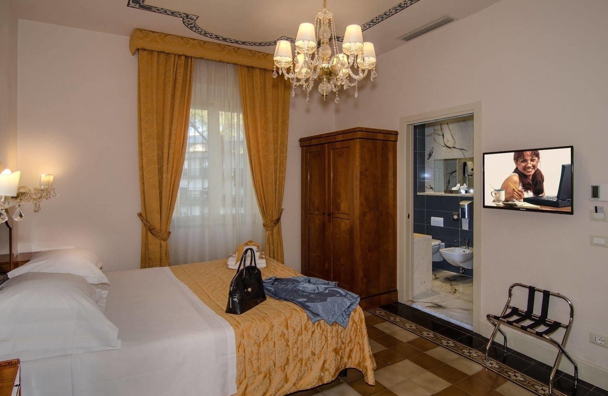 Lucca in Azzurro Maison de Charme Extérieur photo