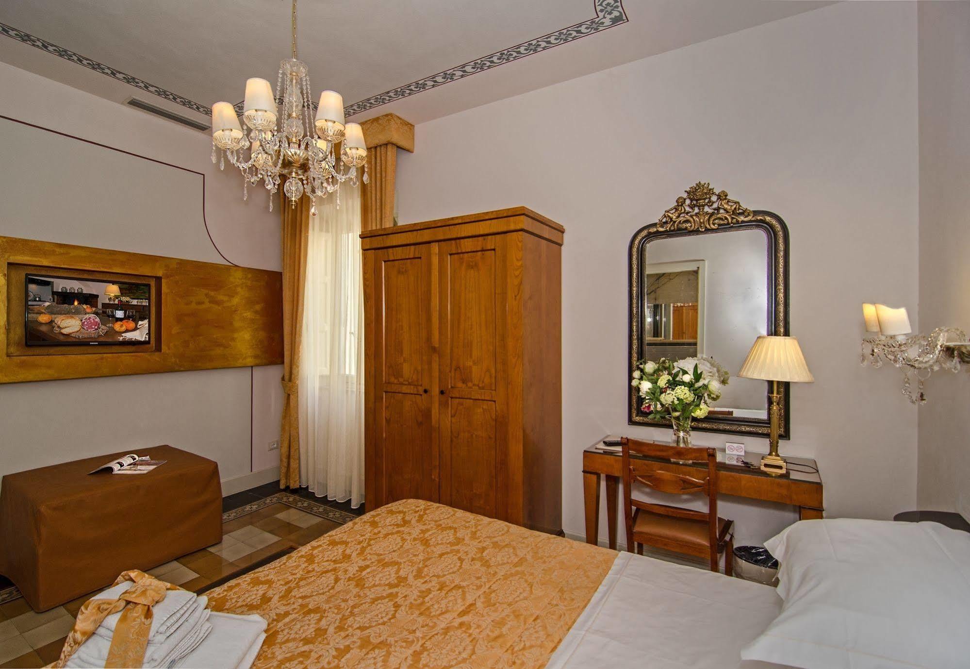 Lucca in Azzurro Maison de Charme Extérieur photo